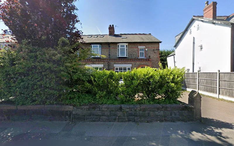 Bentley D - Dental clinic in Altrincham