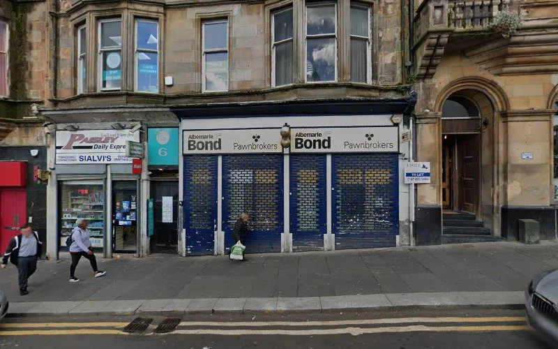 MacLeod Dr C - Dental clinic in Paisley