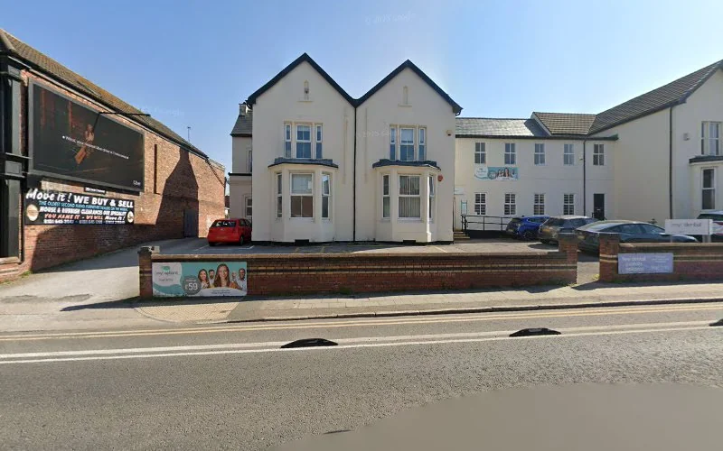 Robson Miss M - Dentist in Birkenhead