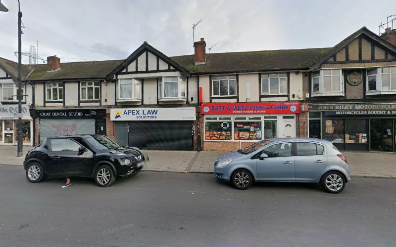 Dentures Direct - Dental clinic in Dartford