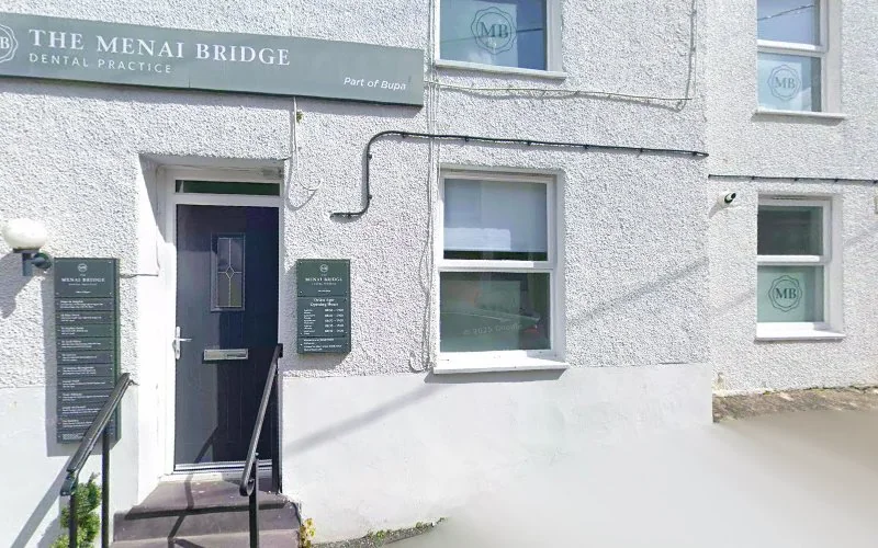 Roy Graham - Dentist in Menai Bridge