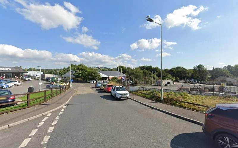 Dental Implants Devon - Dentist in Barnstaple