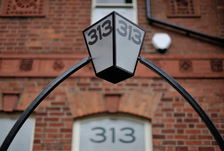 Church End Dental Clinic - Dental clinic in London