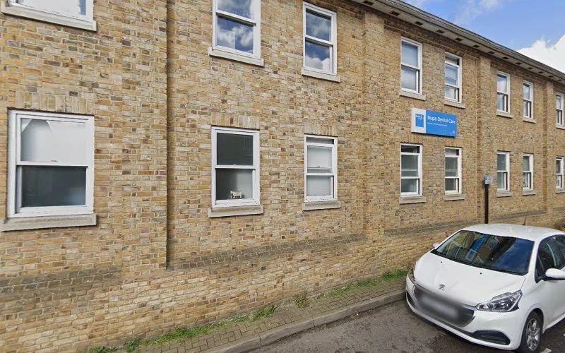 Gordon A - Dental clinic in Bishop's Stortford