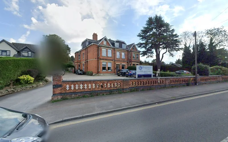 Cotswold Periodontal Centre - Periodontist in Cheltenham