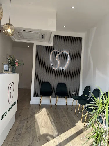 Dental Facial Artisan - Dental clinic in Manchester