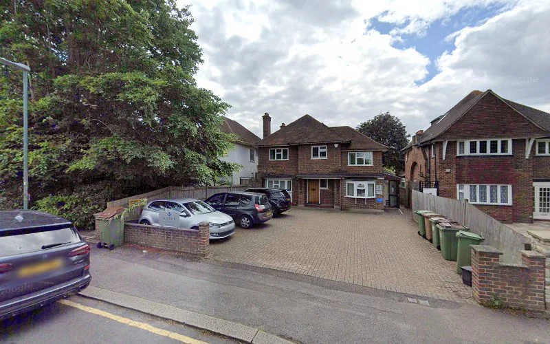 Manor Dental Practice - Dental clinic in Sutton