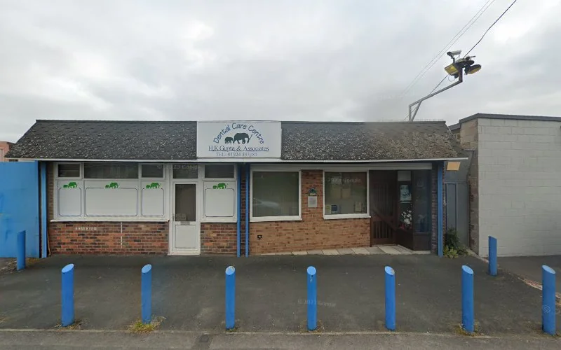 Dr H K Gupta - Dentist in Mirfield