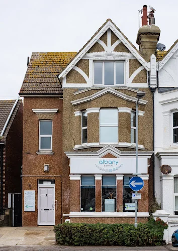Albany Dental Dr Giles Collyer - Dentist in Bexhill-on-Sea