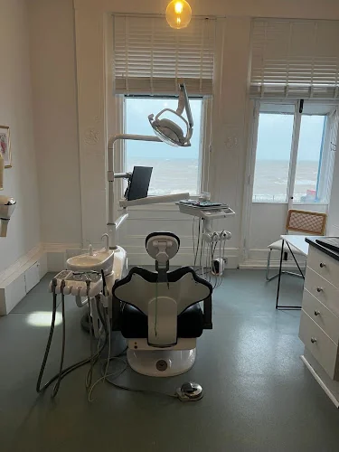 A.G.Smiles (Previously The Carlisle Parade Dental Practice) - Dental clinic in Hastings