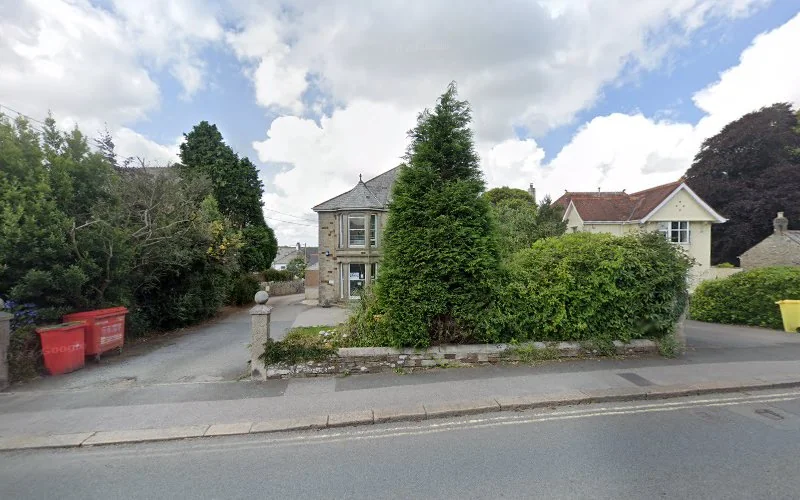 Smile Dental Care St Austell - Dentist in Saint Austell