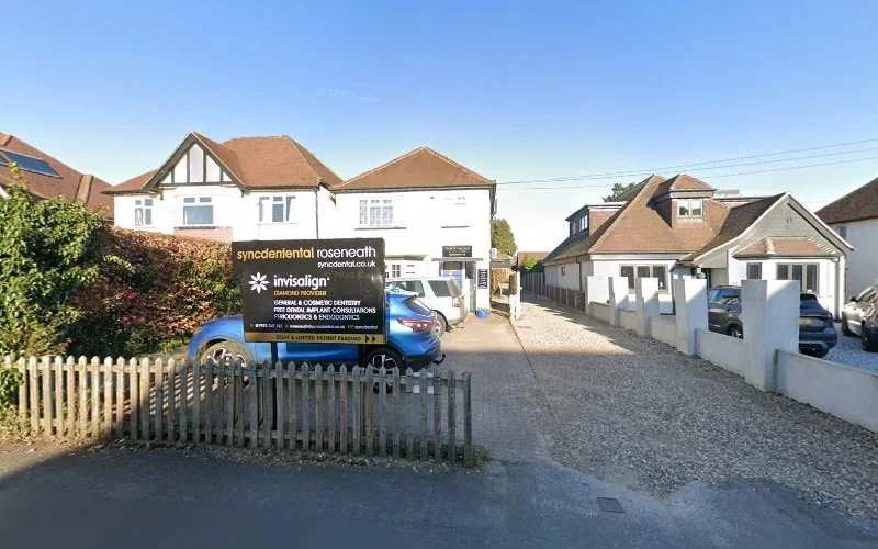 Changing Faces - Dental clinic in West Byfleet