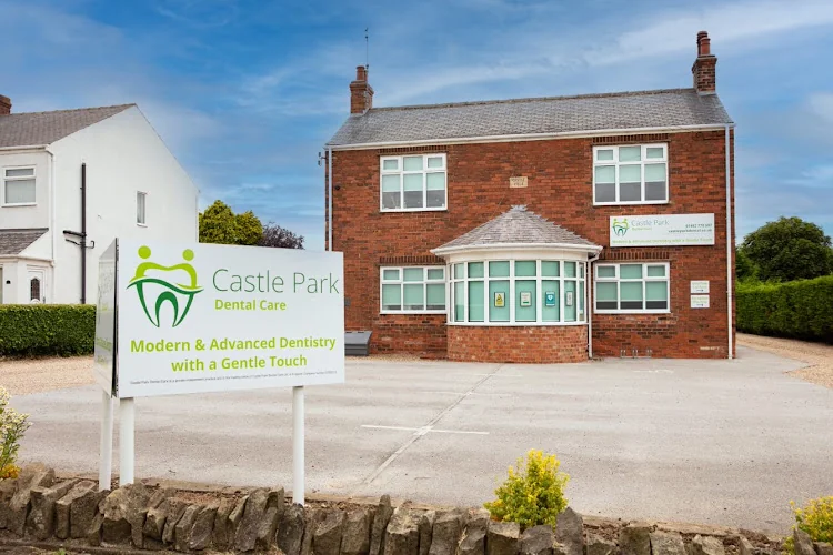 Castle Park Dental Care - Dentist in Cottingham