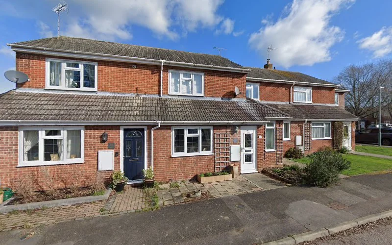 Robert Brissenden Equine Dental Services - Dentist in Ashford