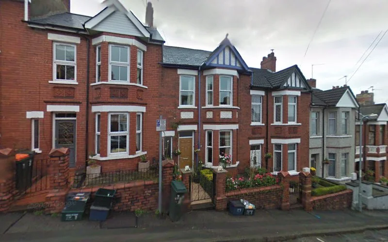 Batchelor Dental - Dental clinic in Newport