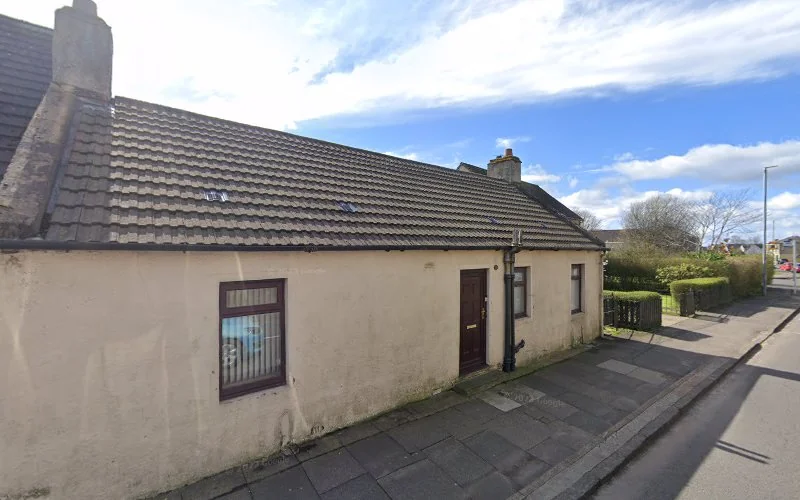 Dr J Hewitt - Clyde Dental Surgery - Dentist in Glasgow