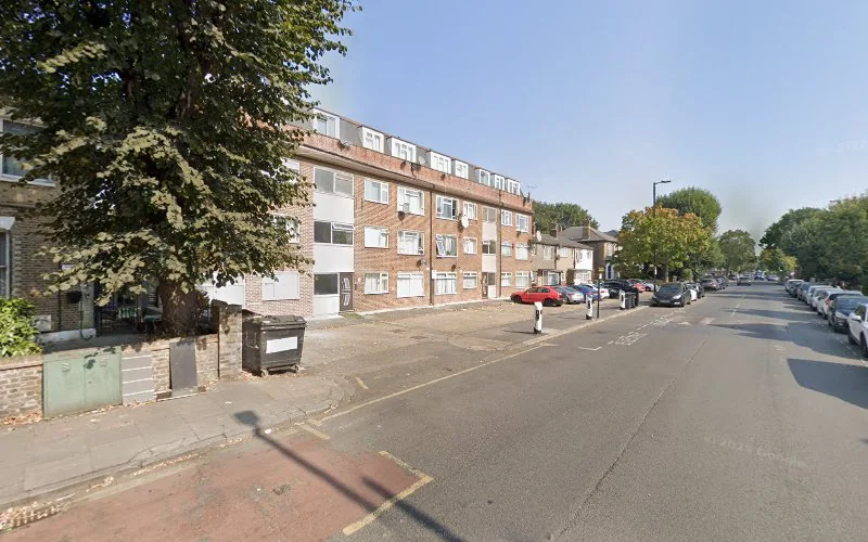 Dr Jim Ousi - Dentist in London