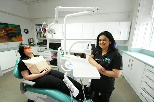 The Peppermint Group - Dental Clinic - Dental implants periodontist in Glasgow