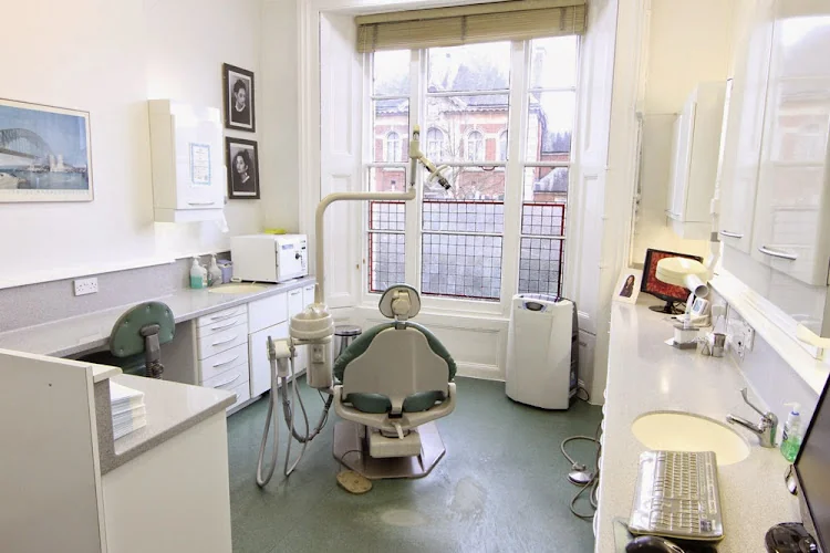 Stedham House Dental Surgery - Dental clinic in Surbiton