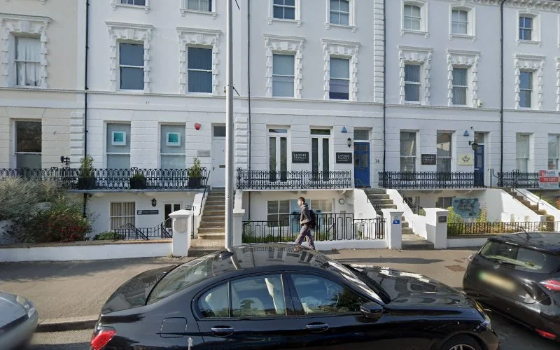 South Cliff Dental Group, Eastbourne - Dental clinic in Eastbourne