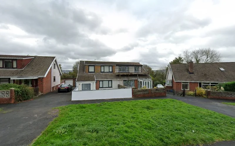 I-Smiles - Dental clinic in Merthyr Tydfil