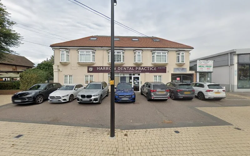 Mr S Anvari Aria - The Harrow Dental Practice - Dentist in Hornchurch