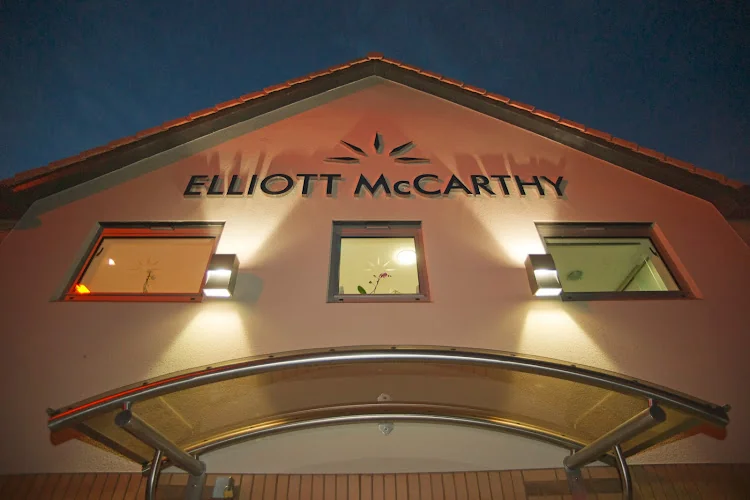 Elliott McCarthy Dental and Implant Clinic - Dentist in Hartlepool