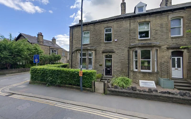 Dr Bates - Dental clinic in Skipton