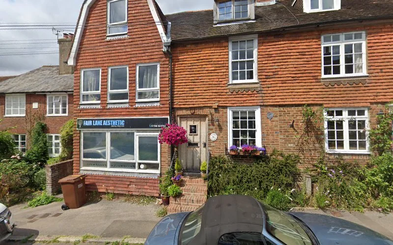 Dr Alexander Tremmel - Dental clinic in Robertsbridge