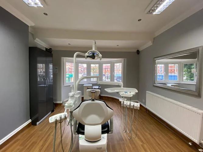 Broadway Dental Care - Dental clinic in London