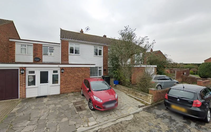 Smile Art Dental Studio - Dental laboratory in Waltham Abbey