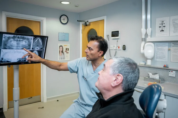 Park Avenue Dental Care - Dental clinic in London