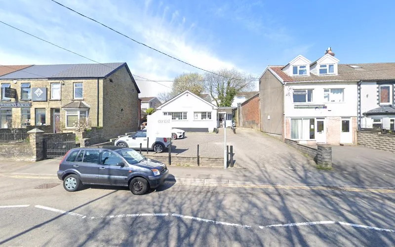 Courtyards Dental Centre - Dental clinic in Pontyclun