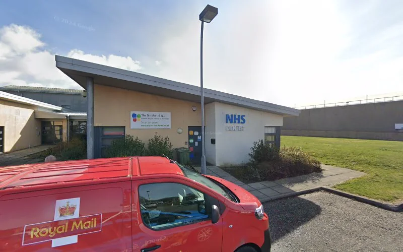 Nhs Dentist - Dentist in Aberdeen