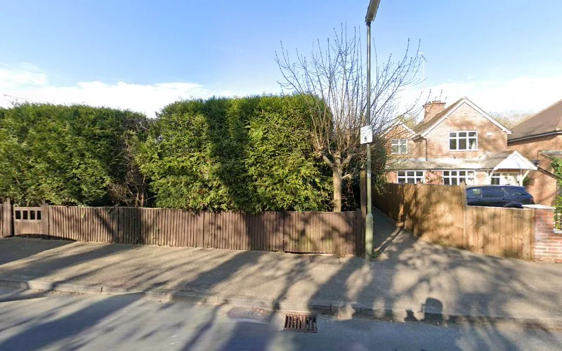 Windlesham Dental Care Centre - Dental clinic in Bagshot