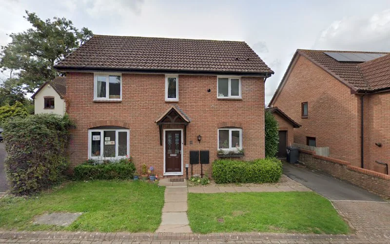 South West Dental Studio - Dental clinic in Exeter