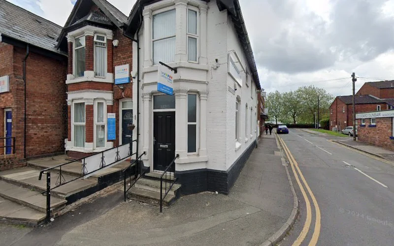 Lowe C I - Dental clinic in Crewe