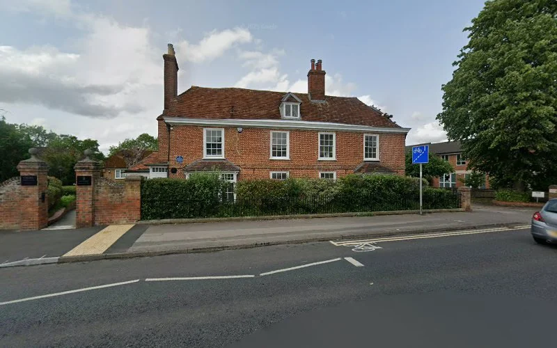 Patel Dr R D - Dental clinic in Thatcham