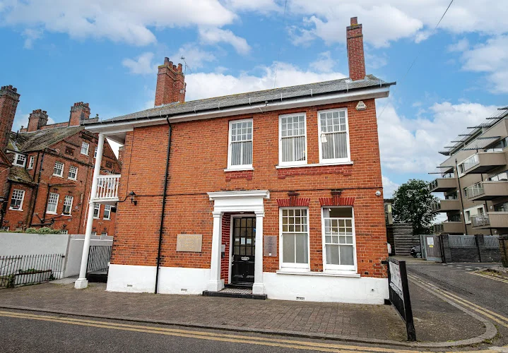 Royal Mews Dental Practice - Dentist in Southend-on-Sea