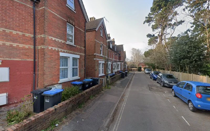 Designer Dentures - Dental clinic in East Grinstead