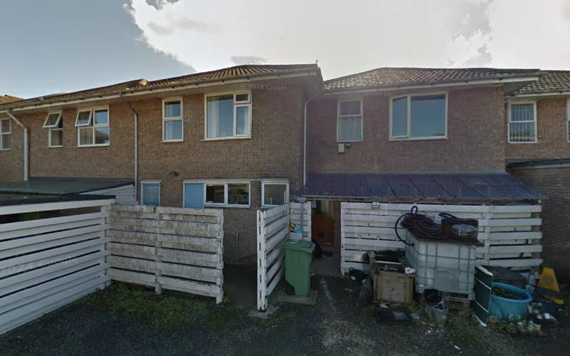 Aran J - Dental clinic in Paignton