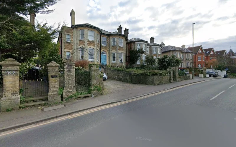 Thorpe House - Dental clinic in Guildford