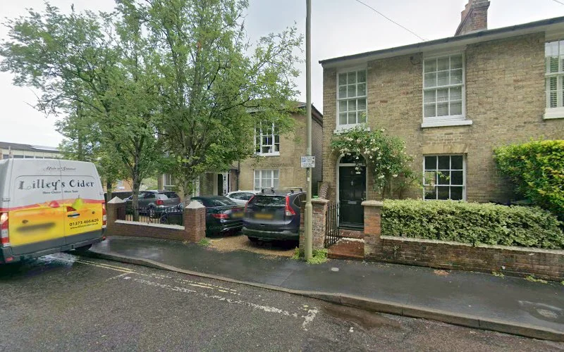 Schutte J - Dental clinic in Winchester