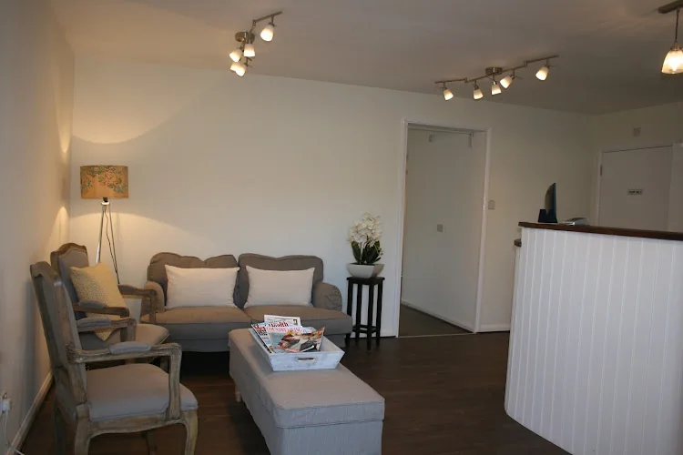 Elstead Dental Surgery - Dental clinic in Godalming