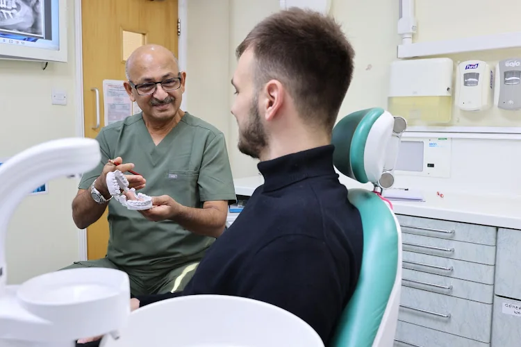 London Dental Studio - Cosmetic dentist in London