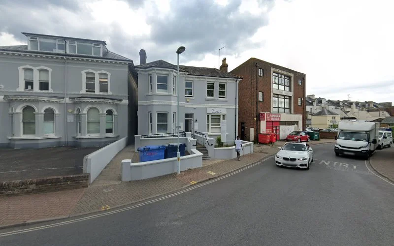 Dr Theodoros Georgiou - Dentist in Worthing