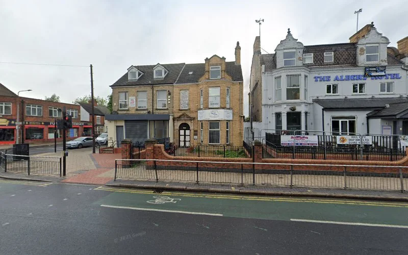 AyerDental Surgery - Dental clinic in Hull