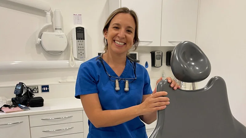 Perio and Implant Dental Referral Centre - Dental implants periodontist in Twickenham