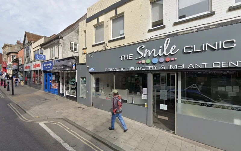 Parker H - Dentist in Colchester