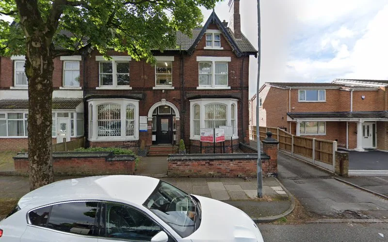 Rosslyn House Dental Practice - Dental clinic in Stoke-on-Trent